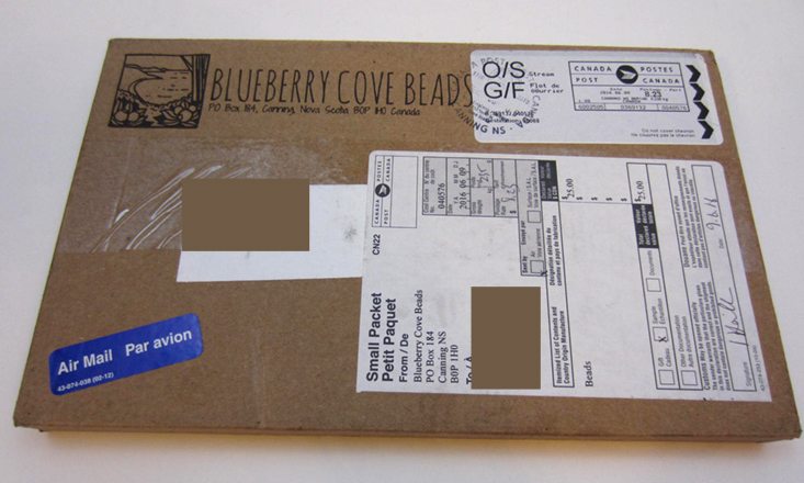 blueberrycovebeads-june-2016-box