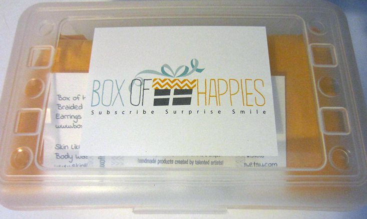 boxofhappies-may-2016-box