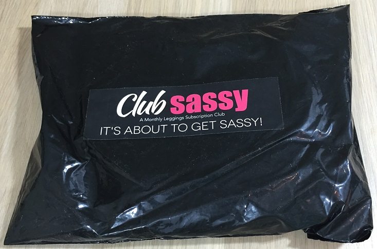 Club Sassy Leggings Subscription Box Review + Coupon – June 2016