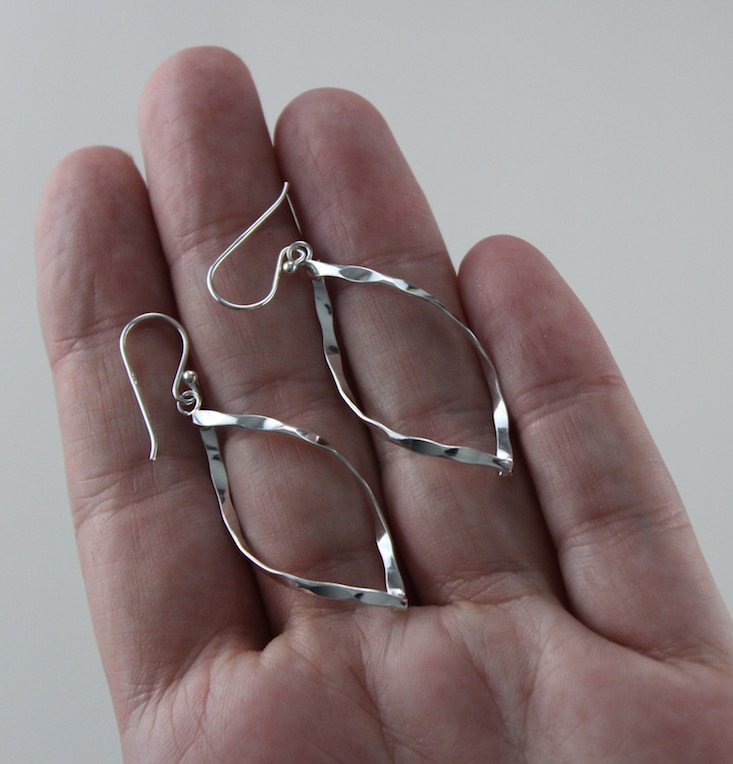 love-goodly-june-2016-earrings-detail