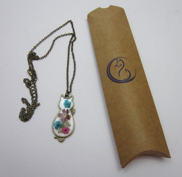 mypurrfectgiftbox-may-2016-necklace