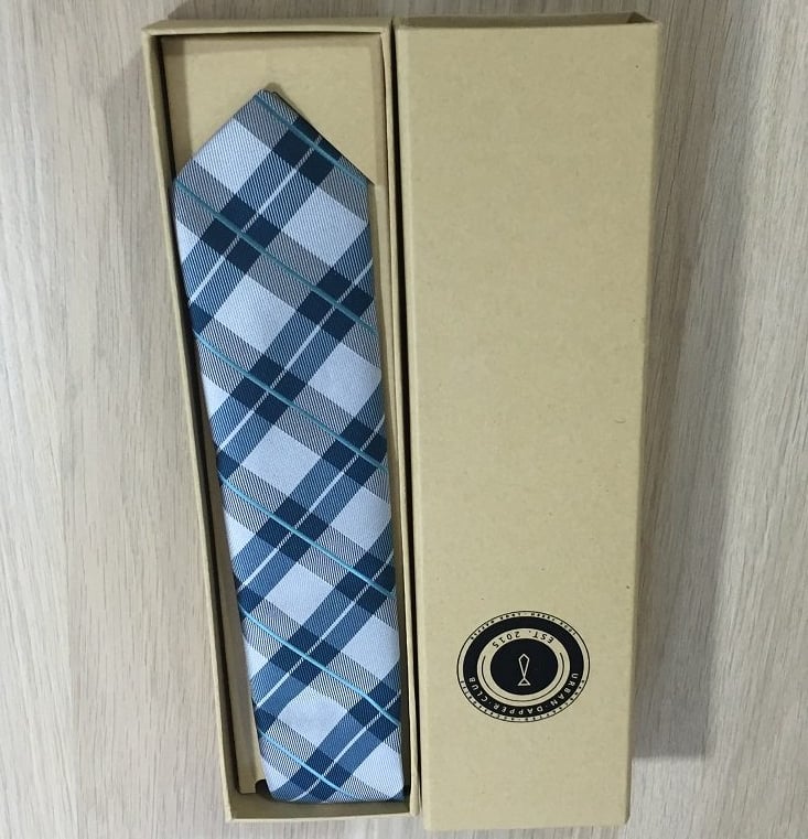 urban-dapper-may-tie