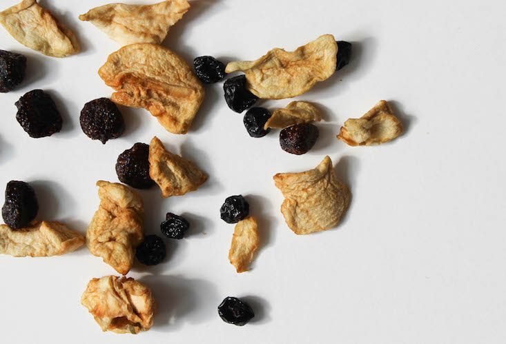 Graze Top 20 Box Review + Free Box Coupon July 2016 - goe out