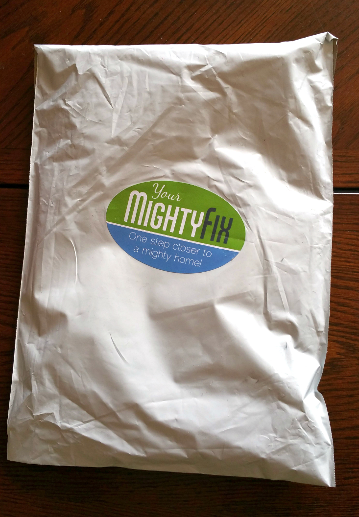 MIGHTY FIX JUNE 2016 - BOX