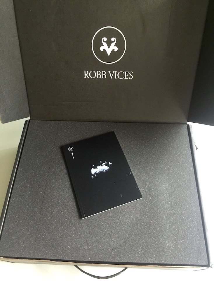 RobbVices-June-2016-Inside