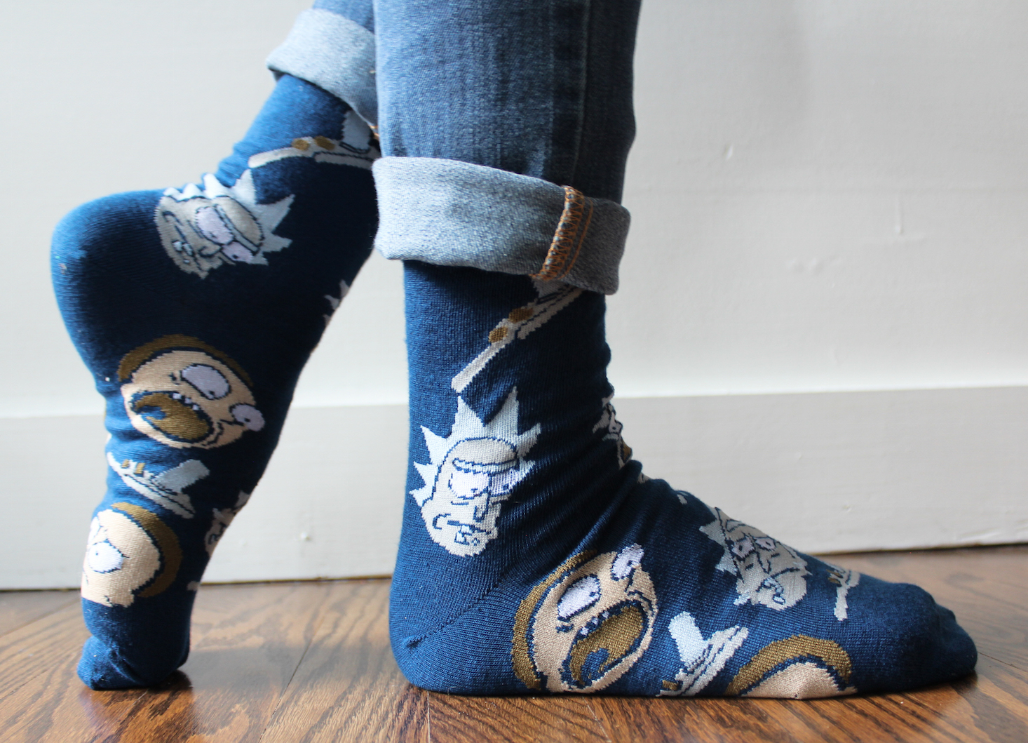 loot sock subscription july 2016-222