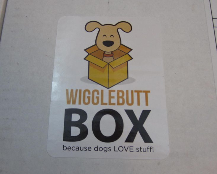 Wigglebutt Dog Subscription Box Review + Coupon – July 2016
