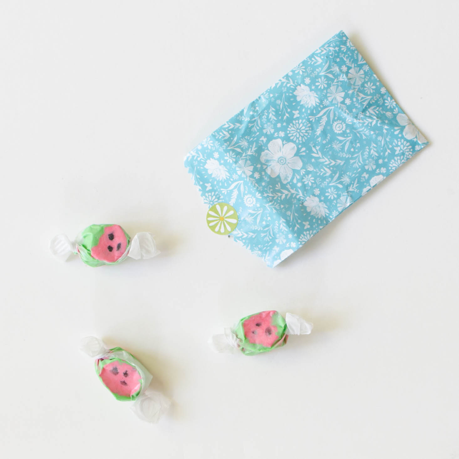 ArtistryGiftsAugust2016-013
