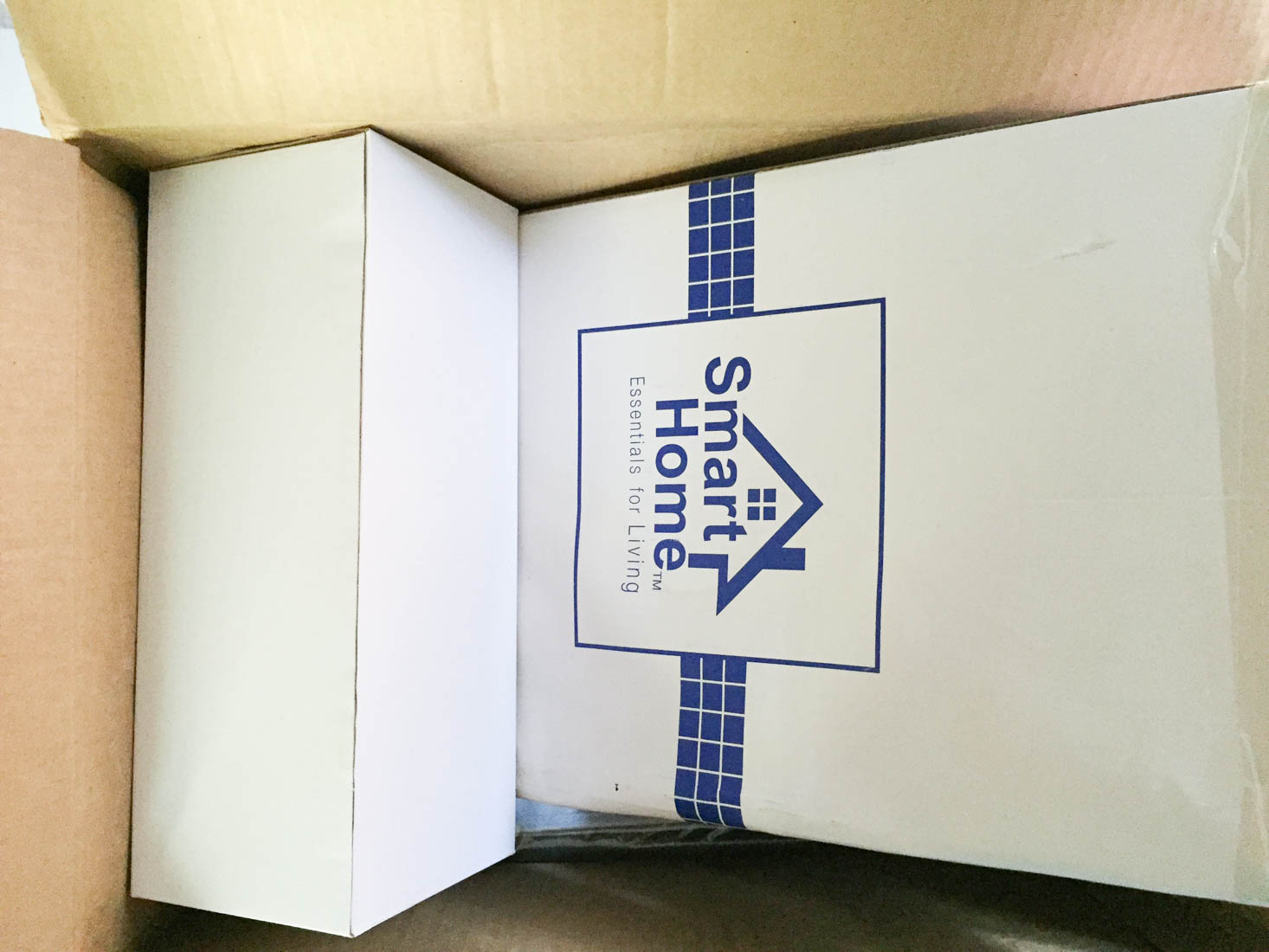 MysteryBoxofAwesomeAugust2016-002