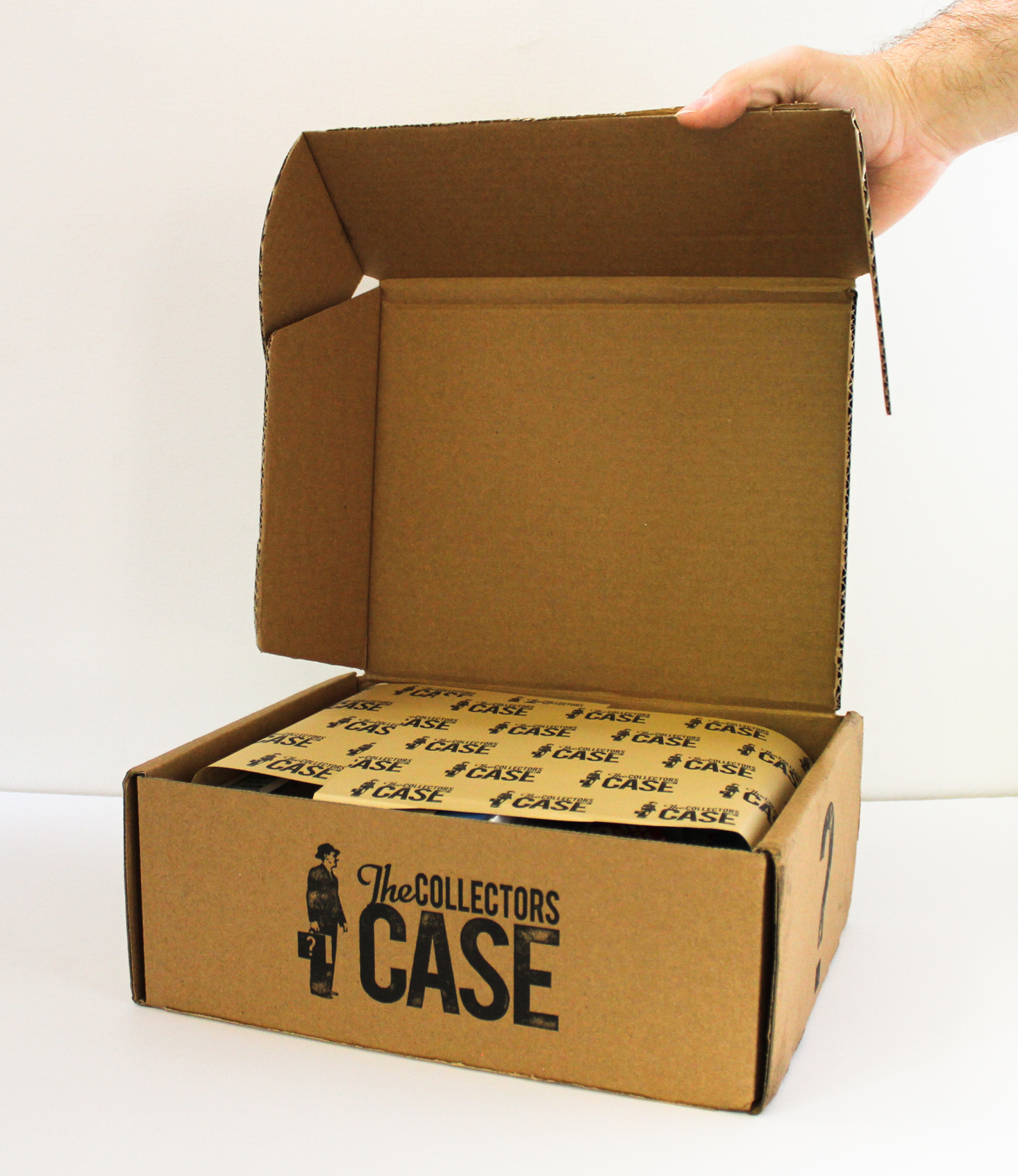 The Collector’s Case Subscription Box Review – August 2016