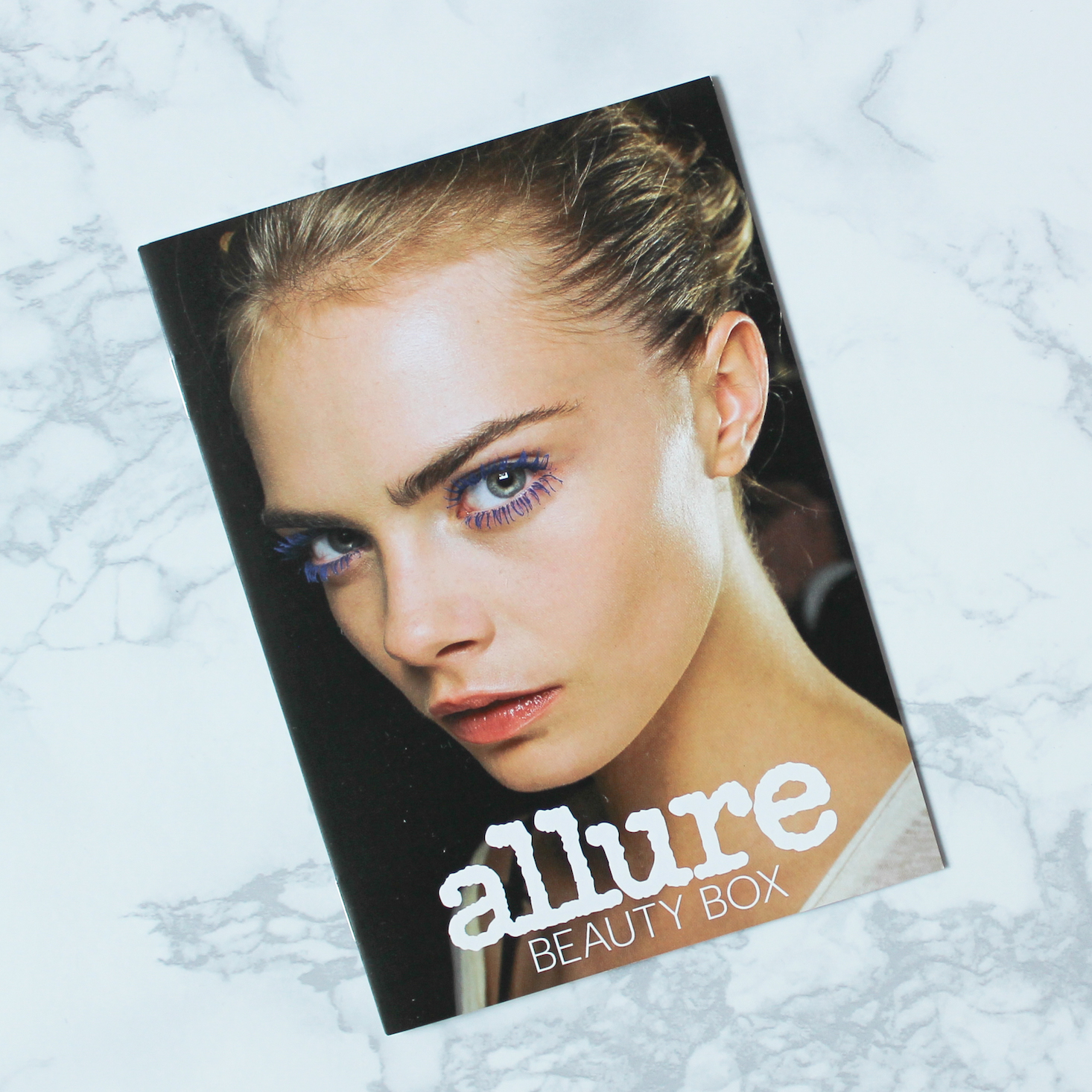 allure-beauty-box-august-2016-2
