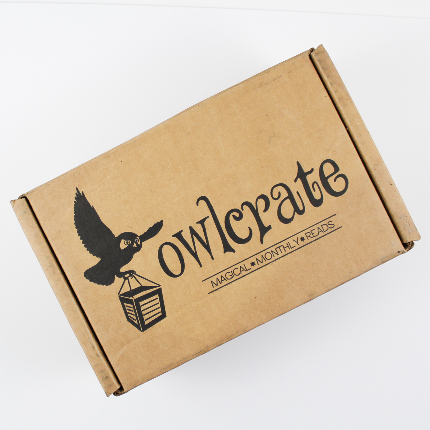 owlcrate-august-2016-1