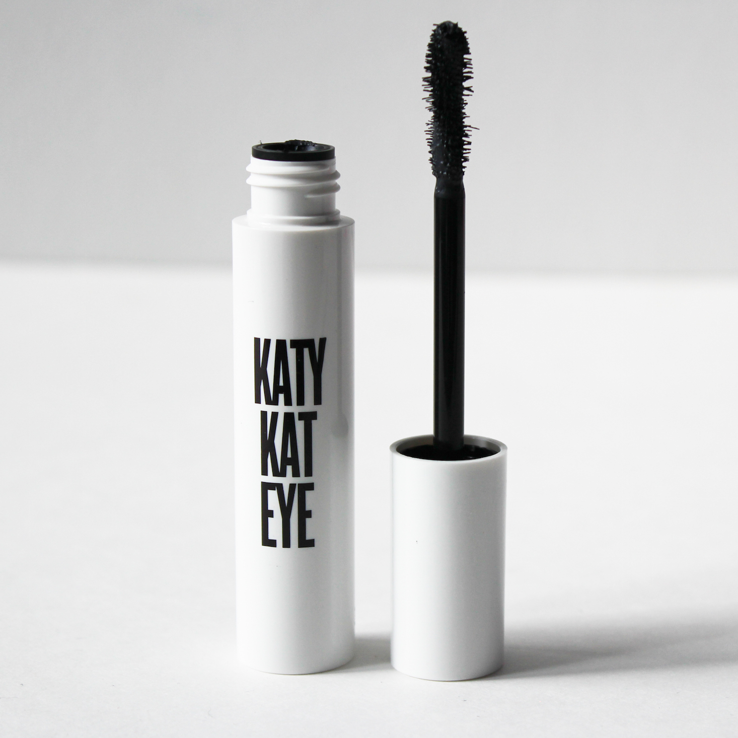 target-beauty-box-august-2016-mascara