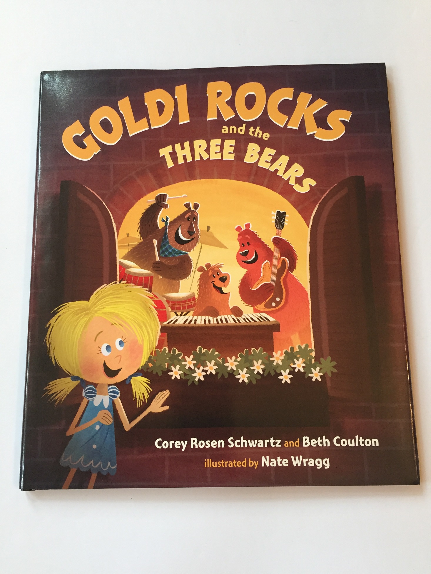 bookroo-september-2016-goldi