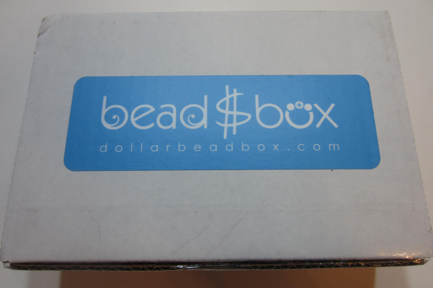 dollar-bead-bag-september-2016-box