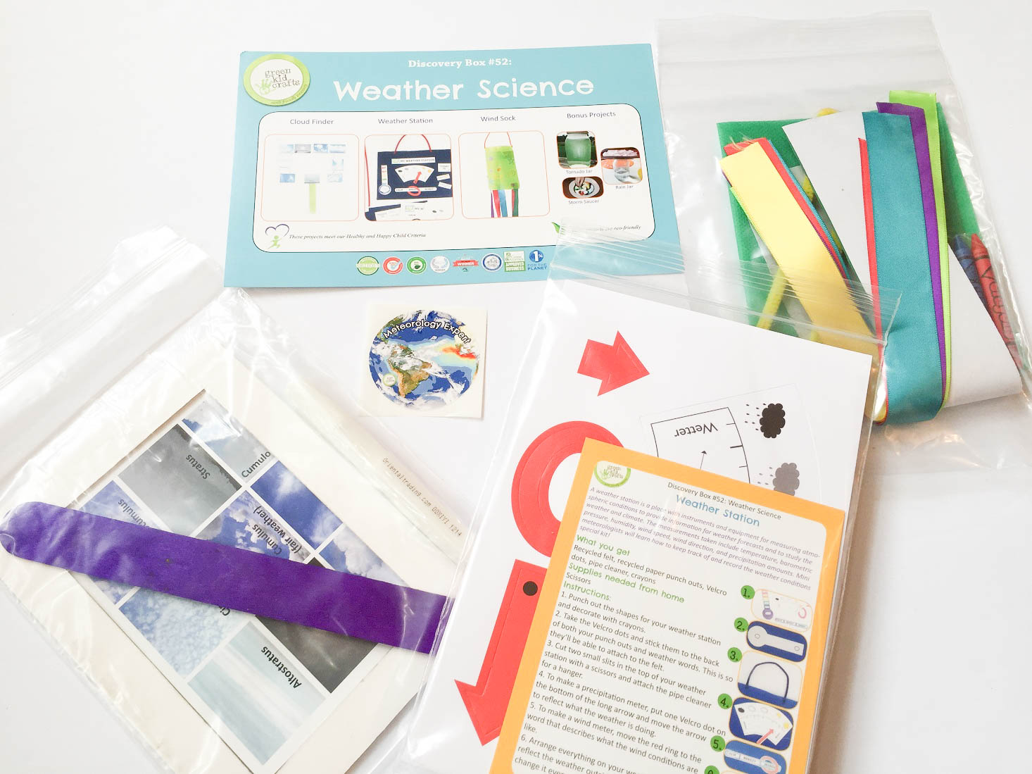 green-kid-crafts-september-2016-supplies