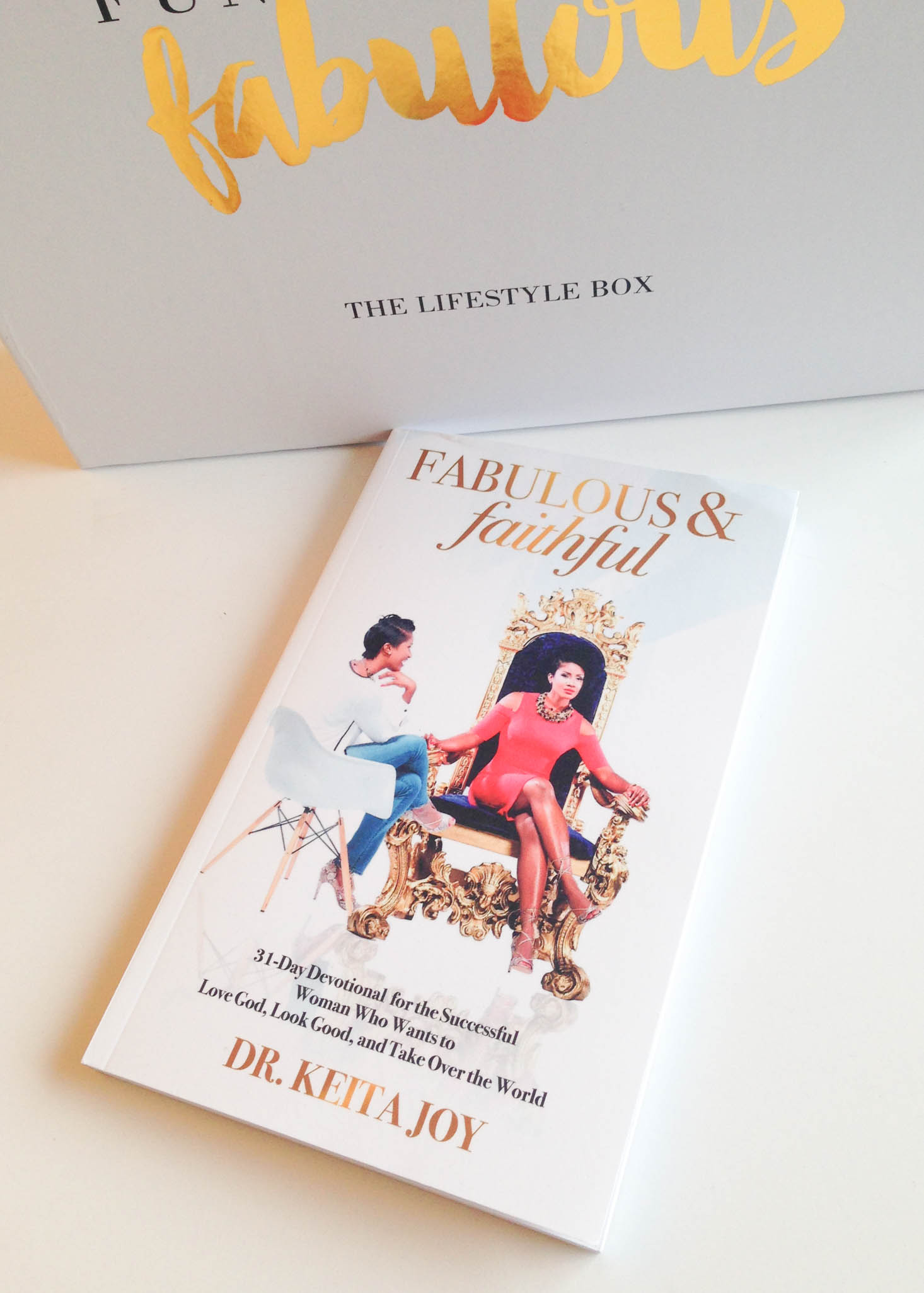 Fun-Fly-Fabulous-september-2016-book