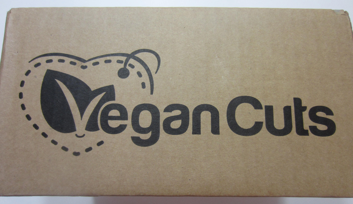 vegan-cuts-beauty-september-2016-box