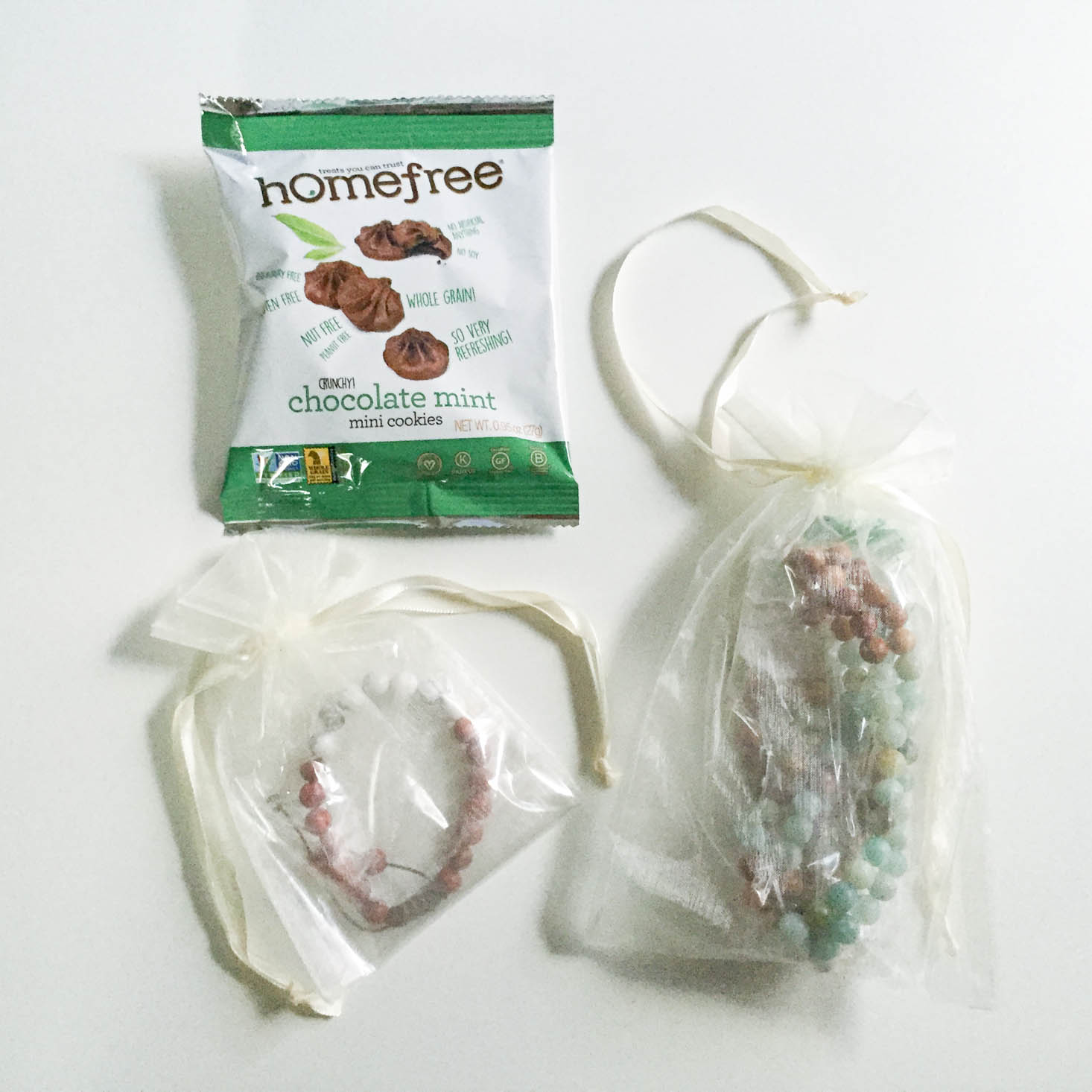 yogi-surprise-jewelry-september-2016-review
