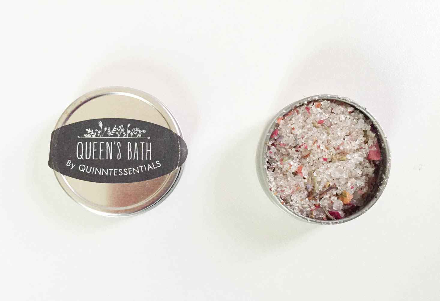 buddhibox-essential-oil-september-2016-salts