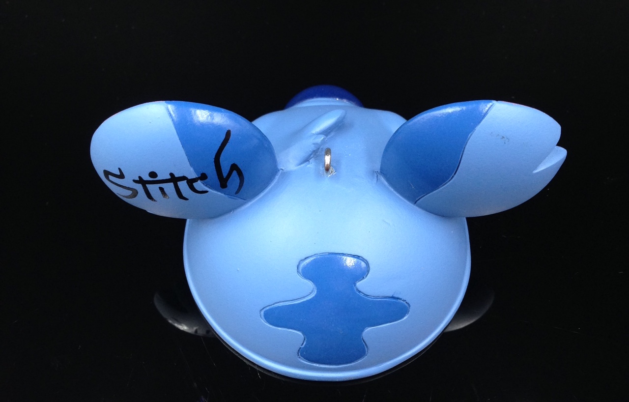 disney-park-pack-holiday-edition-stitch_back3