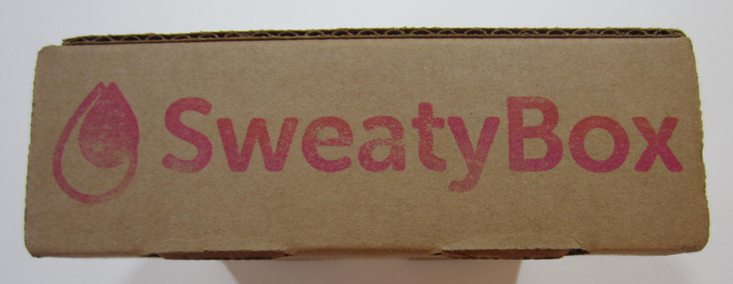 SweatyBox Women’s Subscription Box Review – August 2016