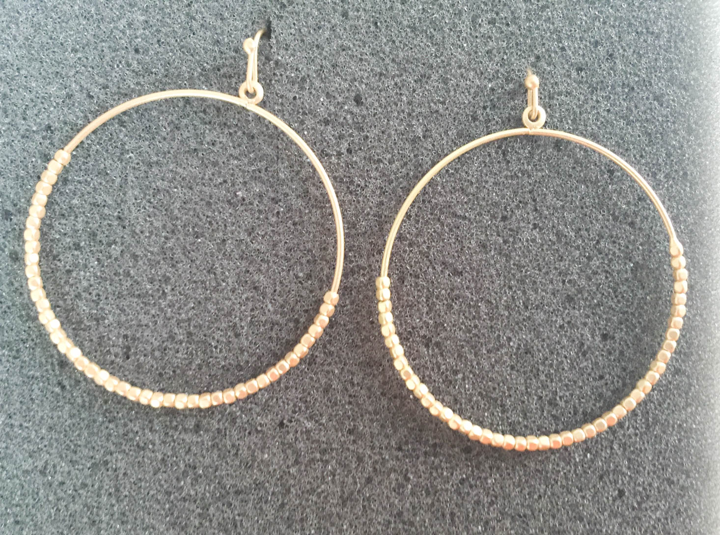 wantable-accessories-september-2016-earrings