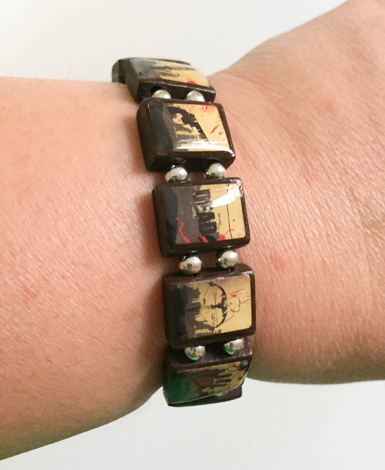 1-up-box-october-2016-bracelet-2