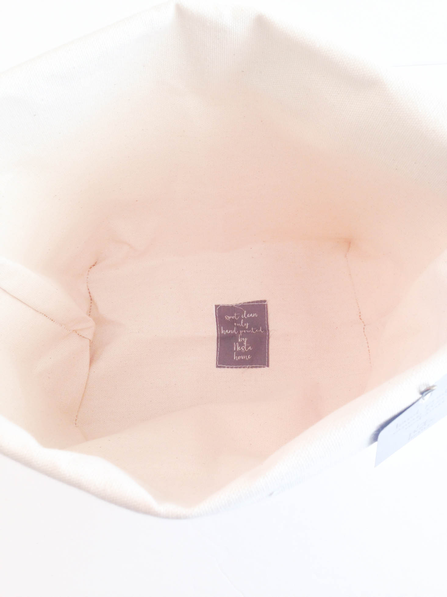 aster-market-october-2016-inside-pouch
