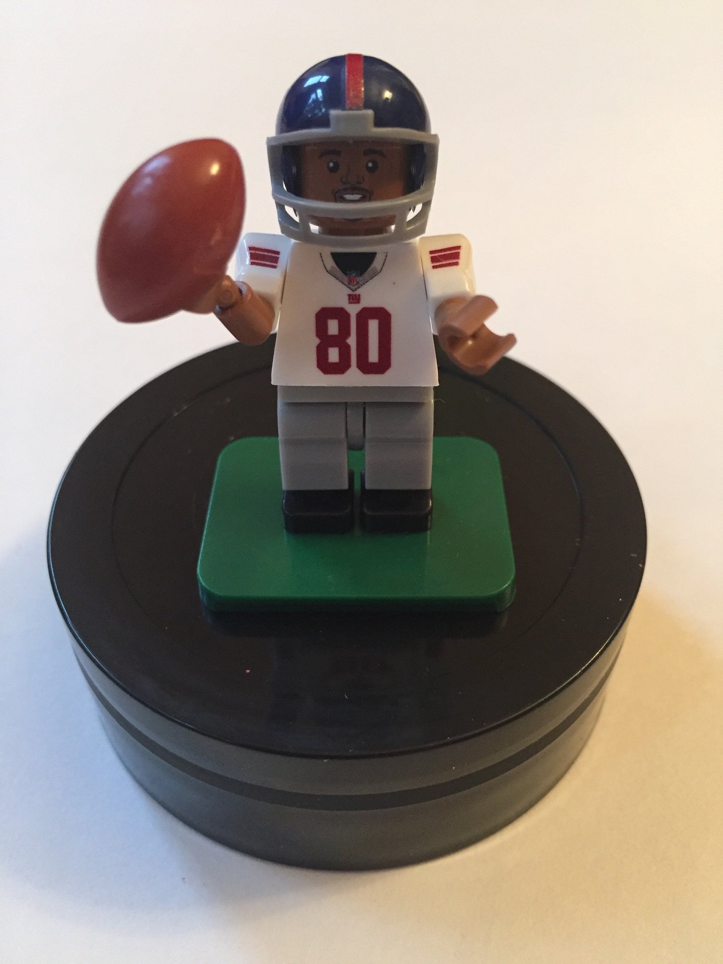 fanchest-september-2016-minifig