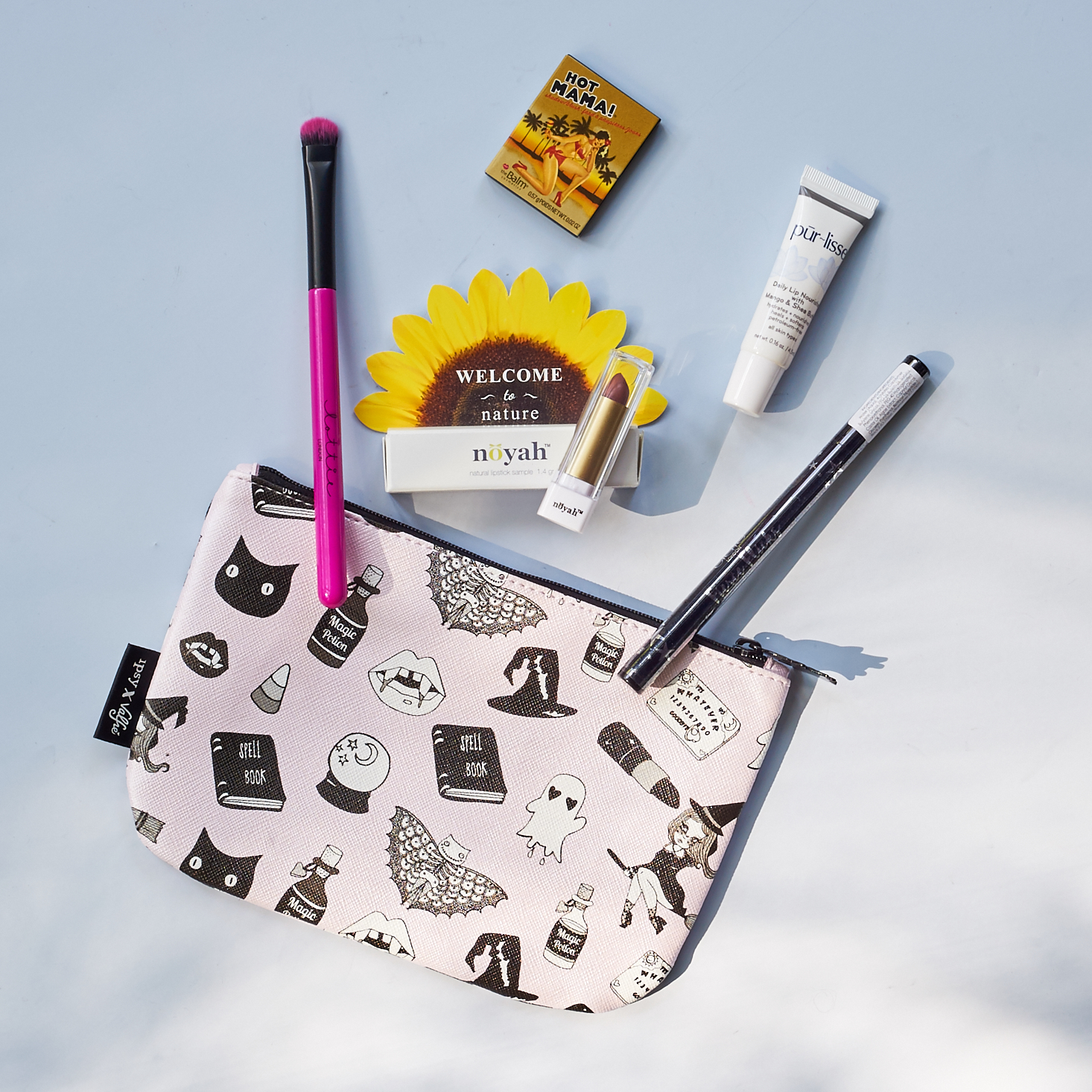 ipsy-october-glam-bag-october-2016-0002