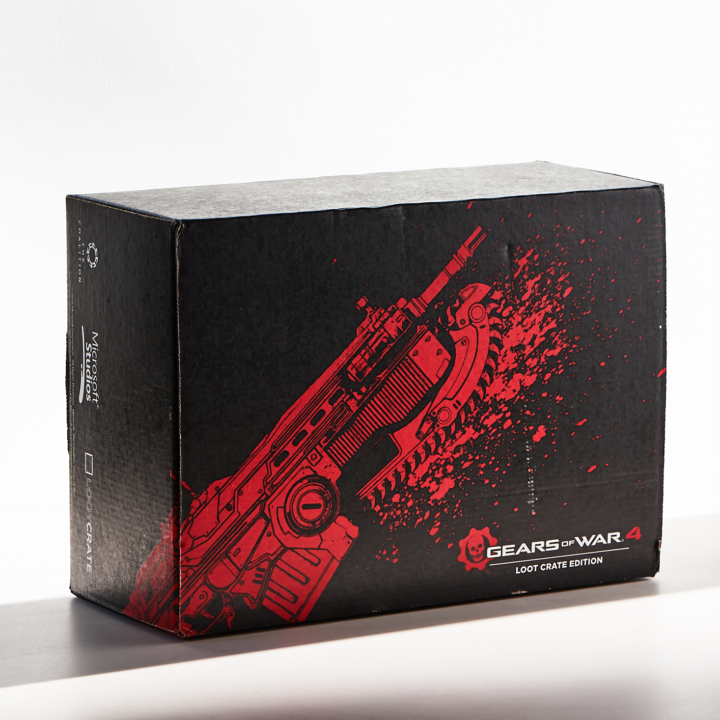 loot-crate-gaming-gears-of-war-october-2016-0001