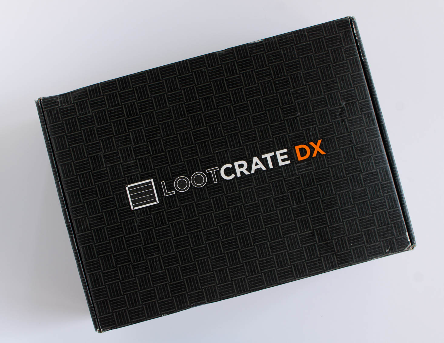 loot-crate-dx-october-2016-001