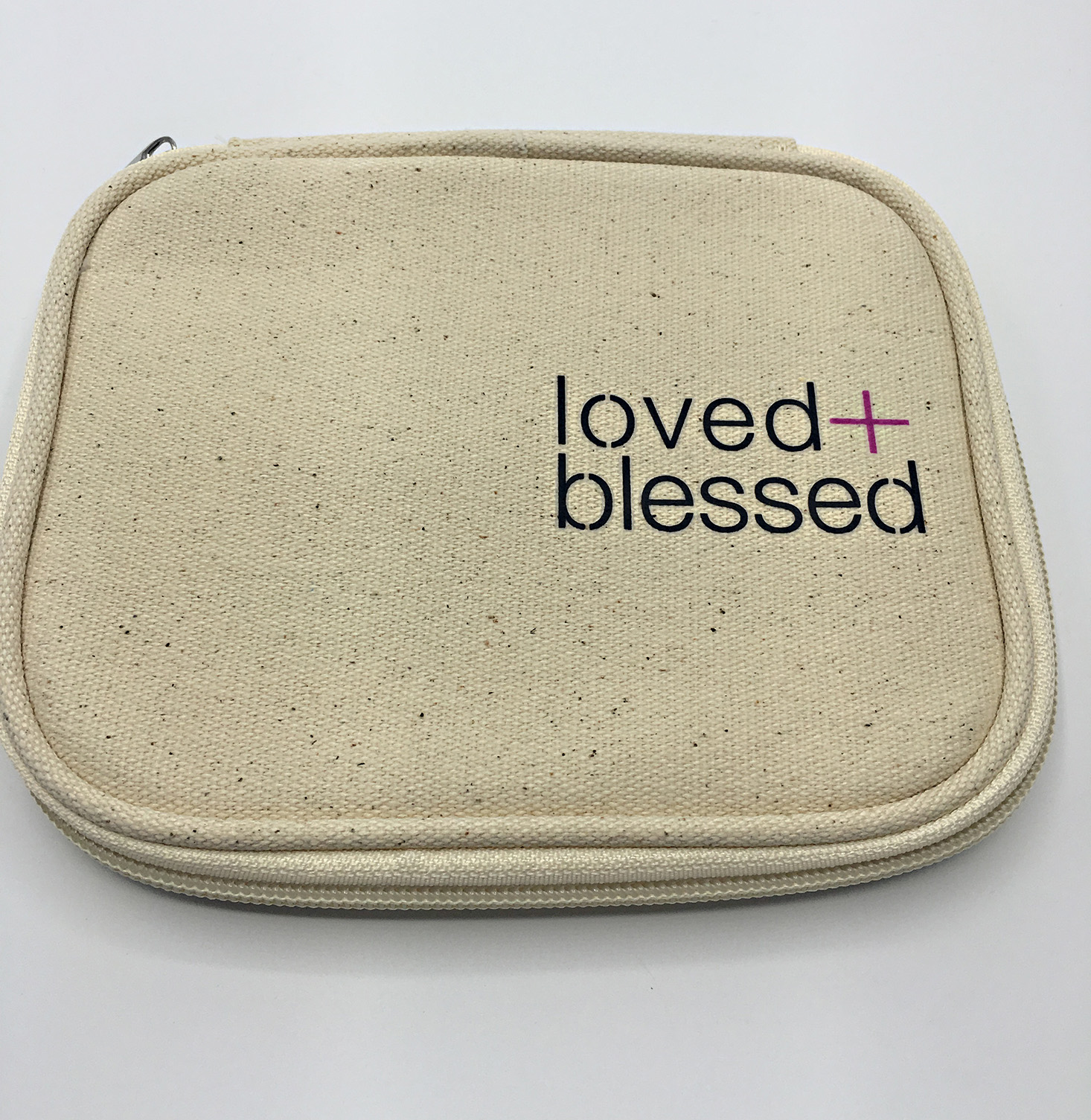 love-blessed-september-2016-pouch