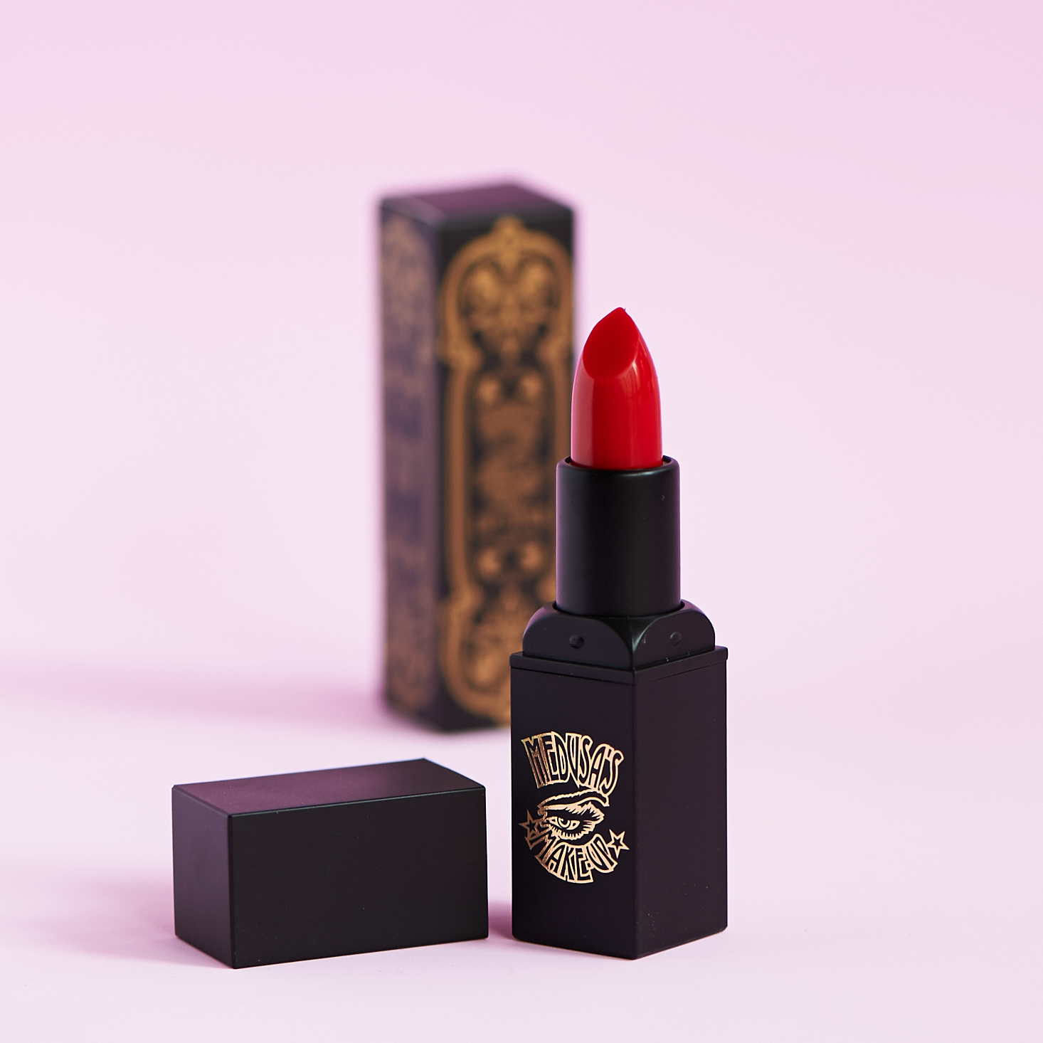 medusas-makeup-beauty-box-october-2016-0005