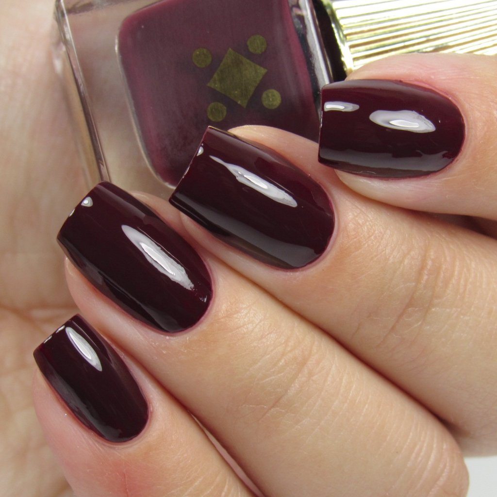 sg-beauty-box-october-2016-nail-polish2