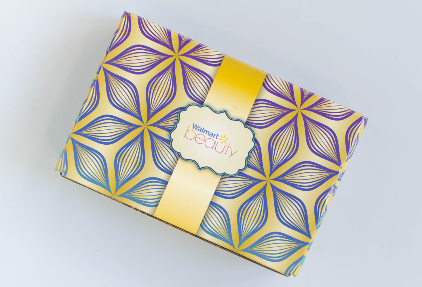 walmart-beauty-box-october-2016-002