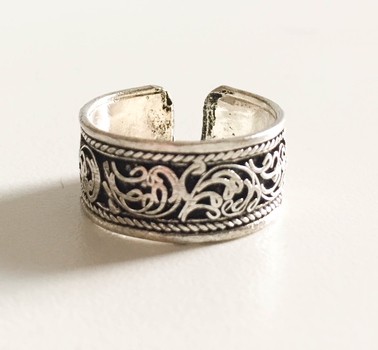 awaken-october-2016-ring