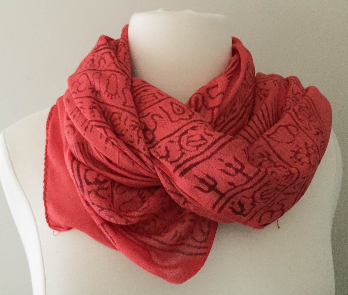 buddhibox-october-2016-scarf-2