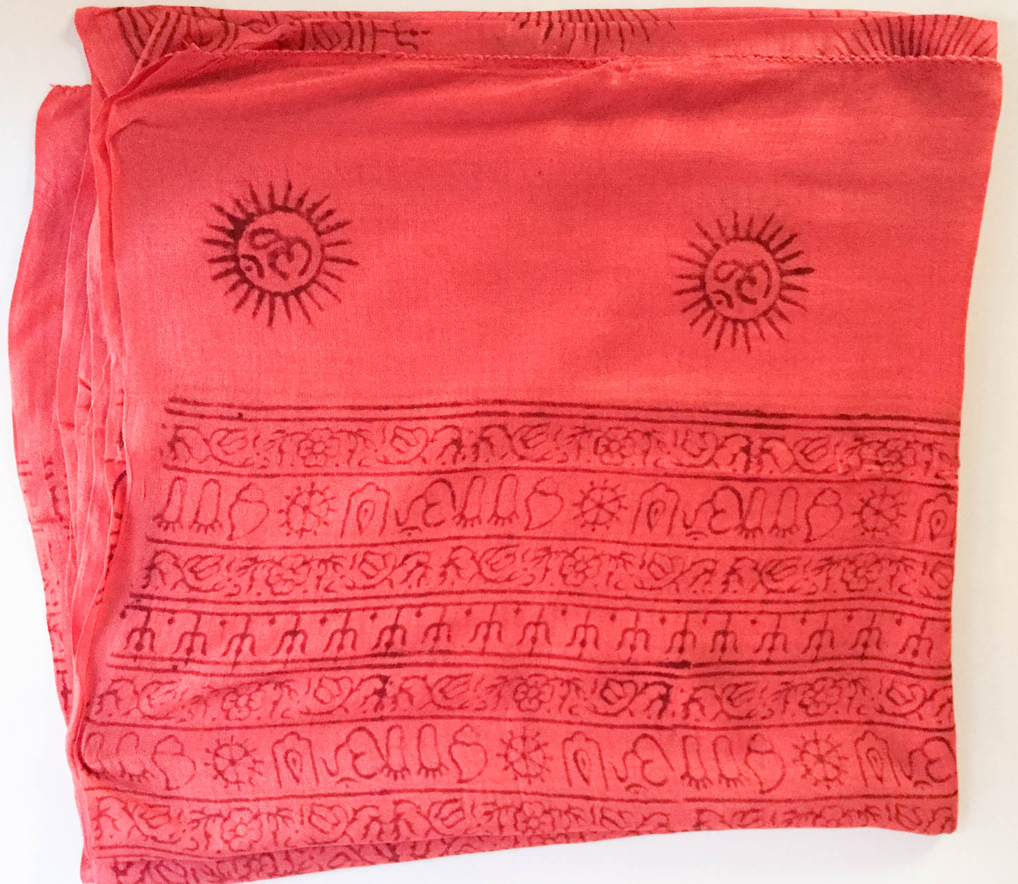 buddhibox-october-2016-scarf