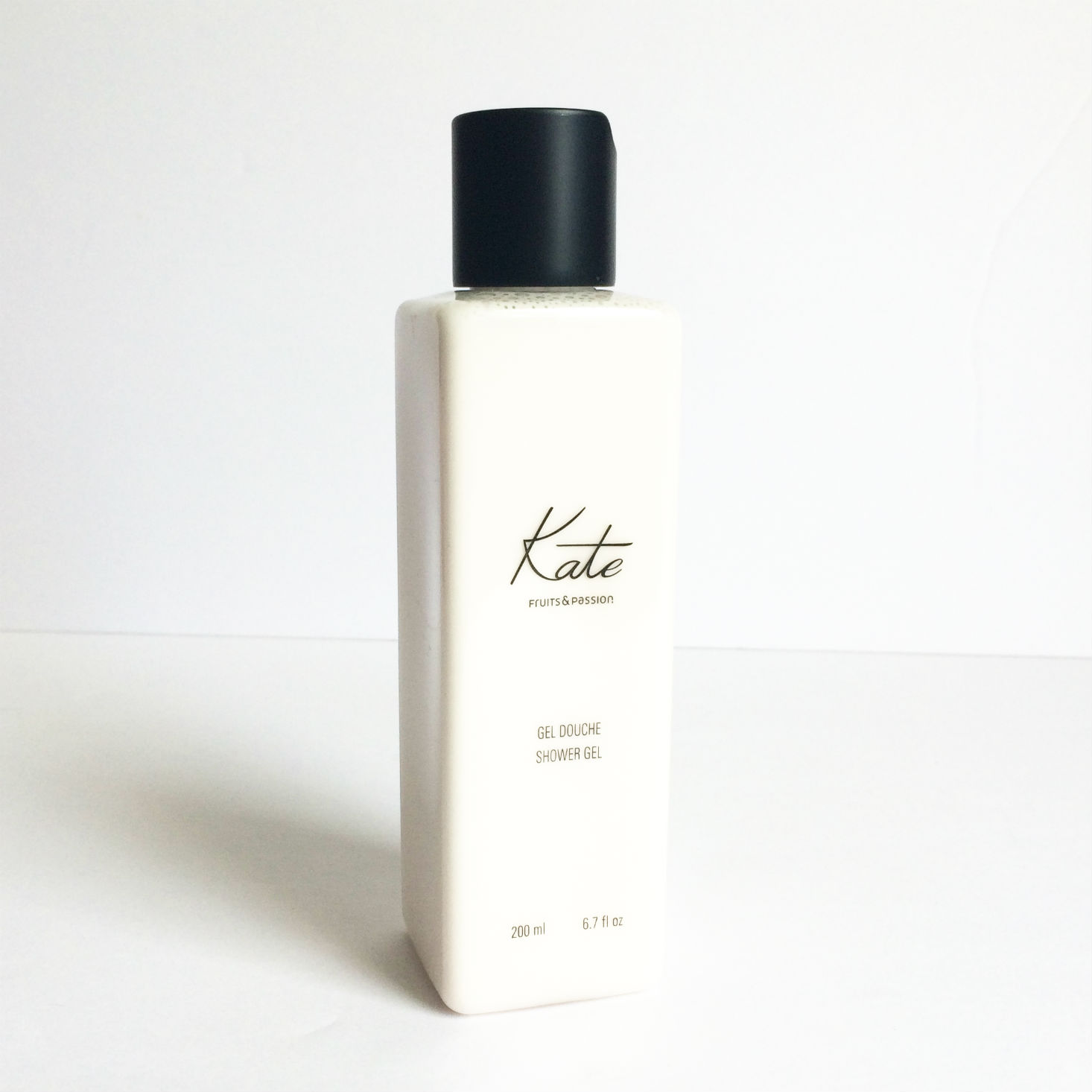 Check out our review of the fragrant finds in the October Fruits & Passion Live box!