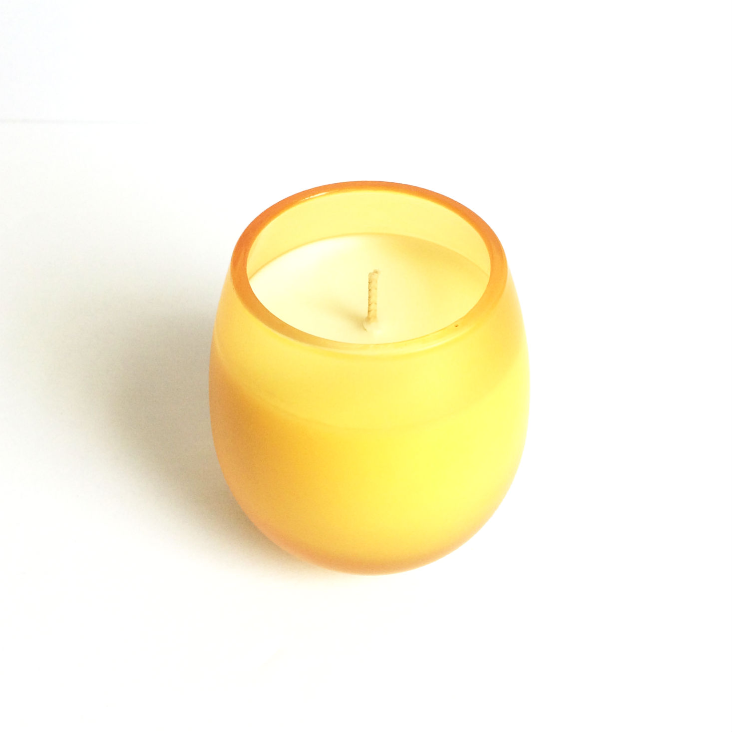 Check out our review of the fragrant finds in the October Fruits & Passion Live box!