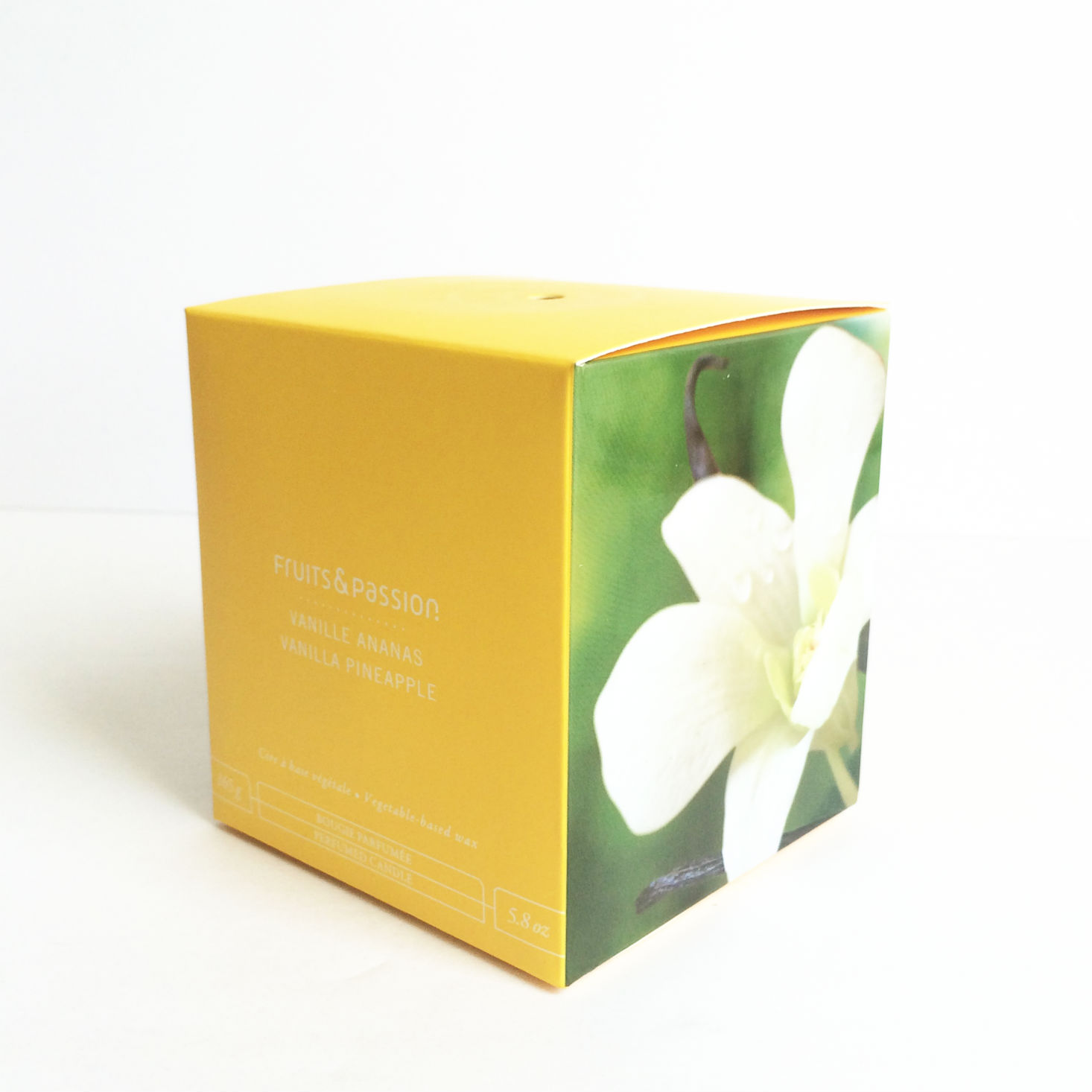 Check out our review of the fragrant finds in the October Fruits & Passion Live box!