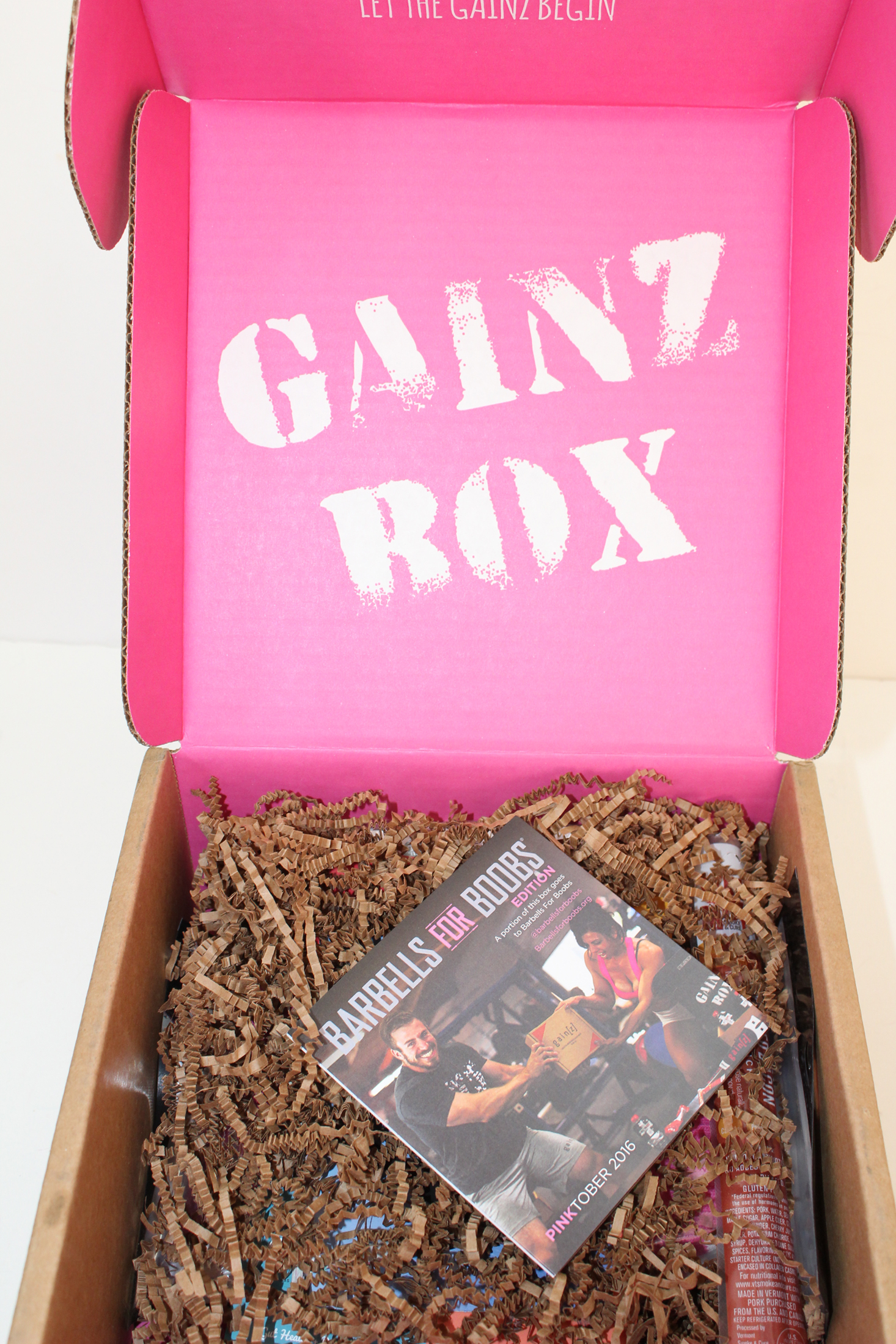 gainz-box-october-2016-inside1