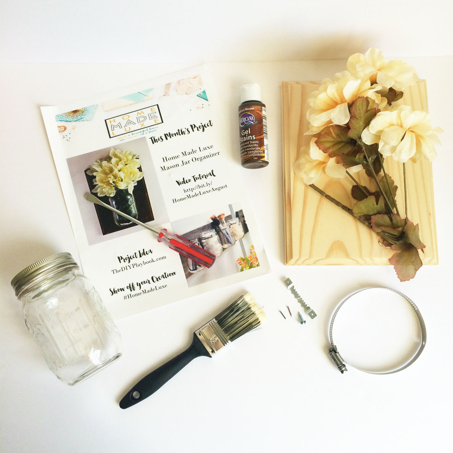 Read our review for the August 2016 Home Made Luxe box!