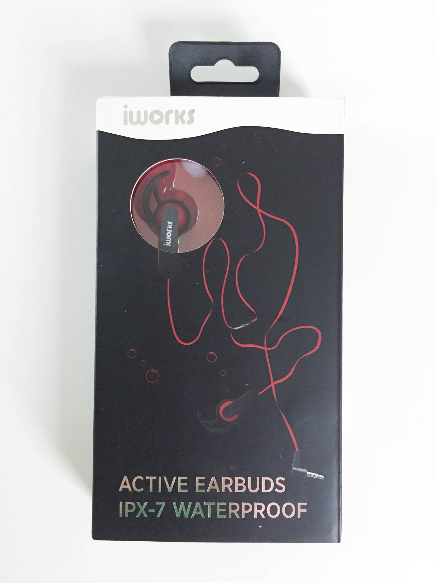 mini-mystery-box-awesome-september-2016-earbuds