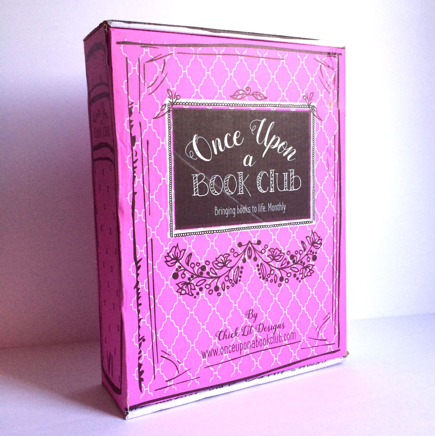 What's inside the Once Upon a Book Box for this month? Check out our review!