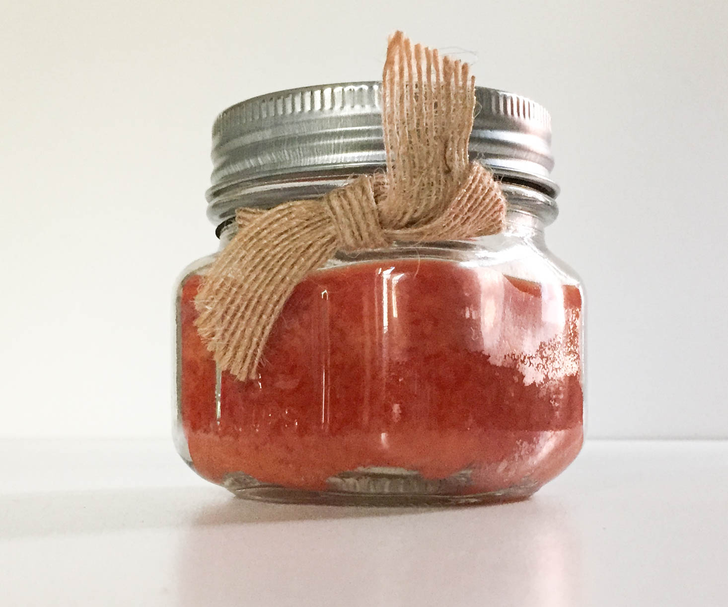 peaches-and-petals-october-2016-candle