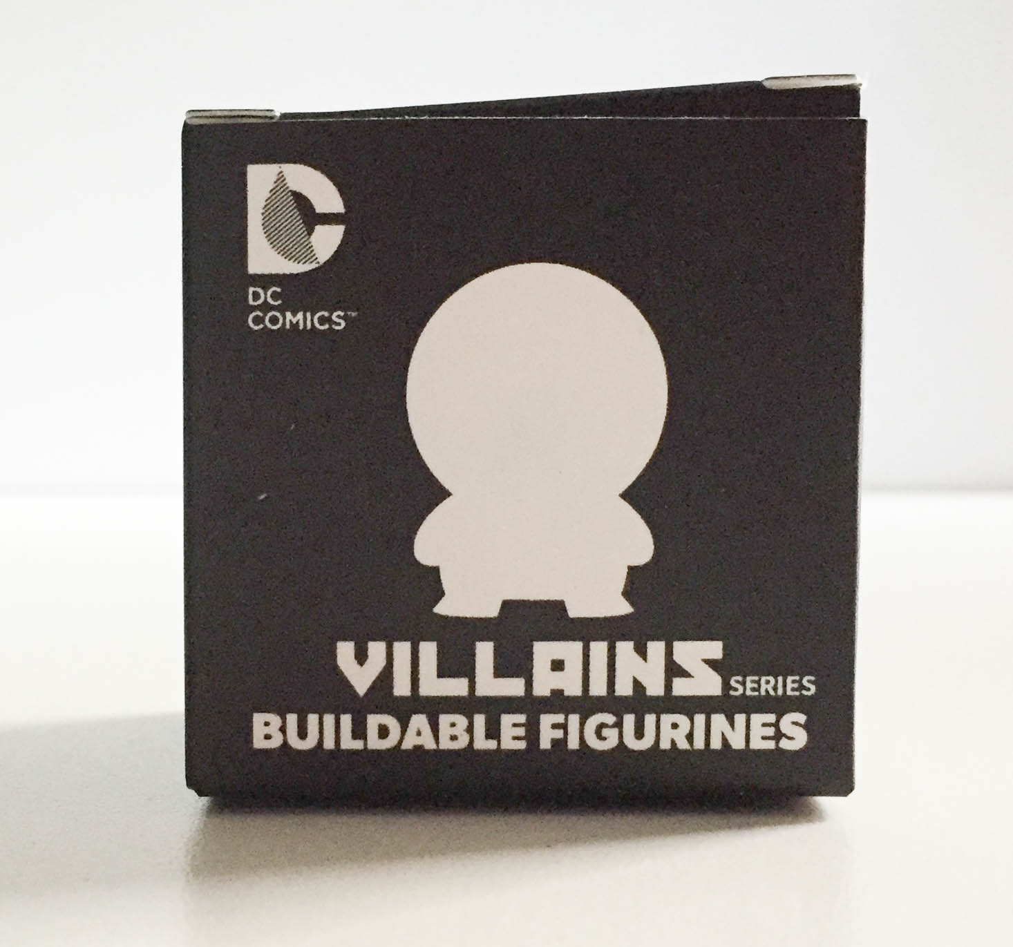 super-geek-box-october-2016-villian