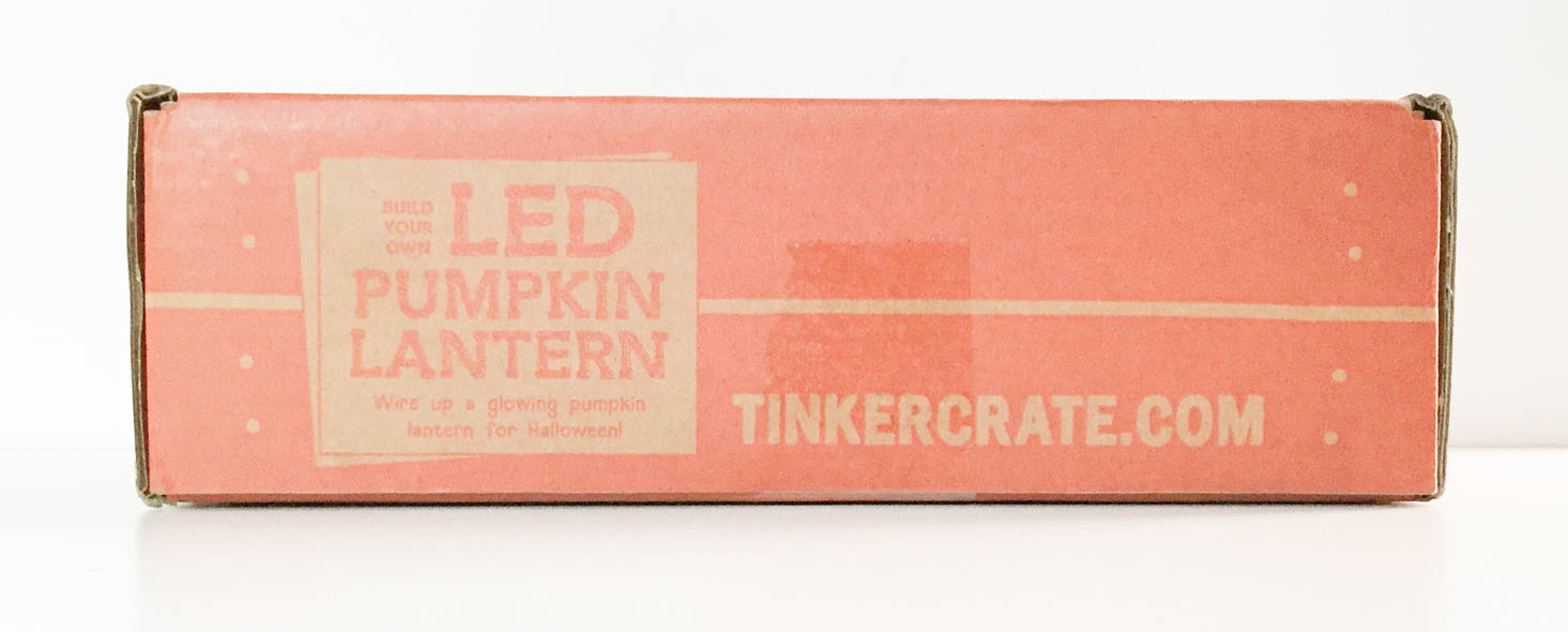 tinker-crate-pumpkin-lantern-october-2016-box